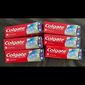 ⭐️ Free Add on to any purchase 0.85 oz Colgate Kids Toothpaste